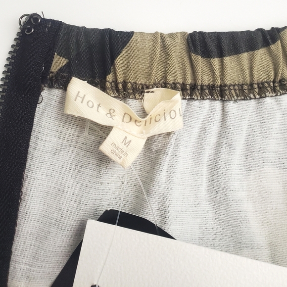 Forever 21 Strapless Camouflage Lace Up Sides Bodycon Wiggle Dress Size Medium - Picture 9 of 13